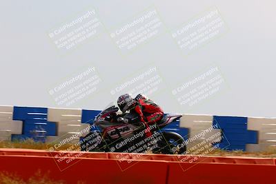 media/Apr-30-2023-CRA (Sun) [[020fcf5d43]]/Race 12-1000 Expert Superbike/